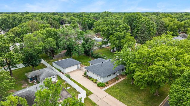 2900 115th Lane NW, Coon Rapids, MN 55433