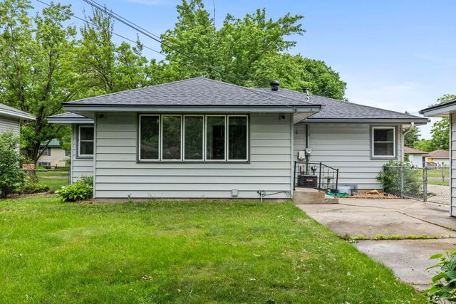 2900 115th Lane NW, Coon Rapids, MN 55433