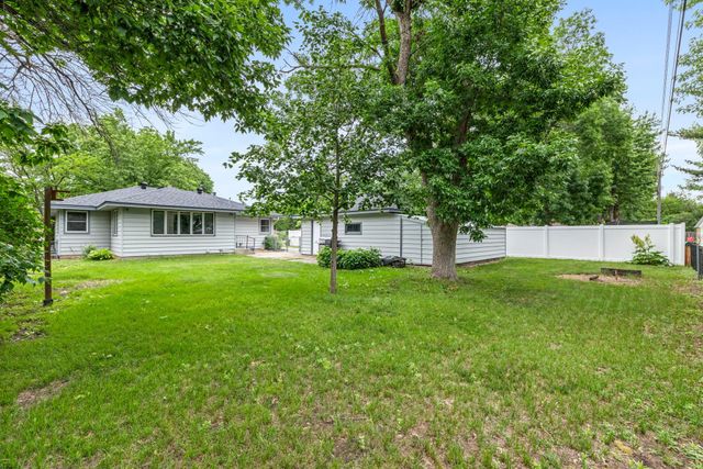 2900 115th Lane NW, Coon Rapids, MN 55433