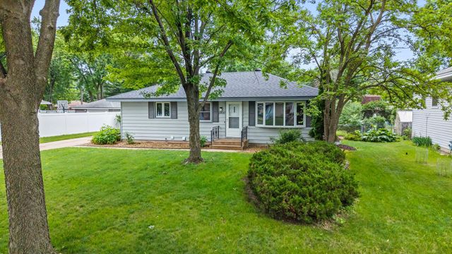 2900 115th Lane NW, Coon Rapids, MN 55433