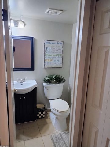 45547 Kensington Street, Utica, MI 48317