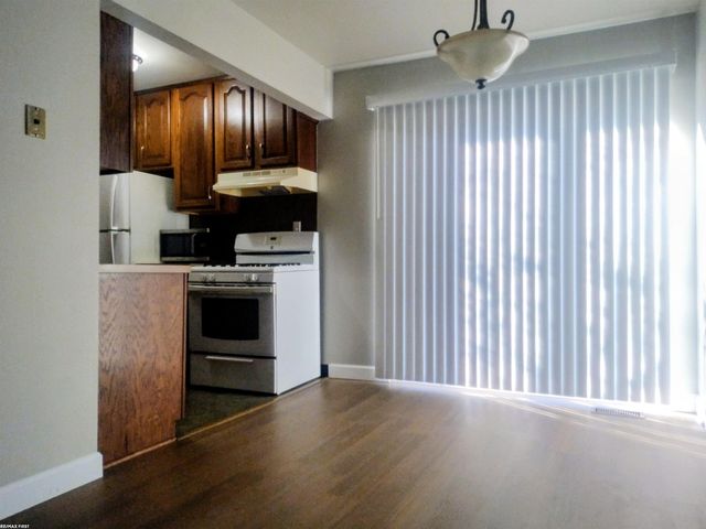 45547 Kensington Street, Utica, MI 48317