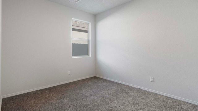 1502 Brillo Del Cielo Street NW, Los Lunas, NM 87031