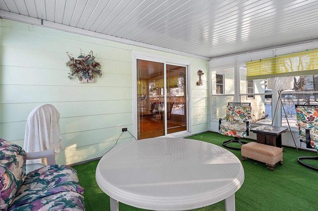 W6515 GREENVILLE DRIVE, Greenville, WI 54942