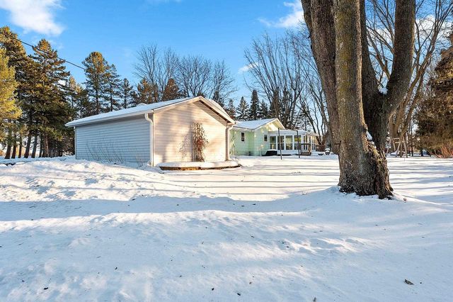 W6515 GREENVILLE DRIVE, Greenville, WI 54942