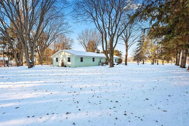 W6515 GREENVILLE DRIVE, Greenville, WI 54942