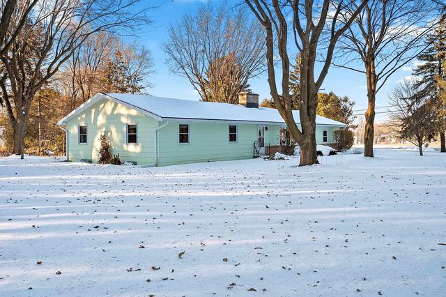 W6515 GREENVILLE DRIVE, Greenville, WI 54942