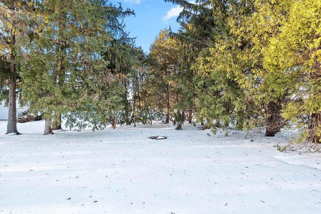 W6515 GREENVILLE DRIVE, Greenville, WI 54942