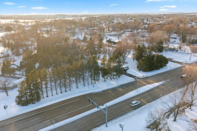 W6515 GREENVILLE DRIVE, Greenville, WI 54942