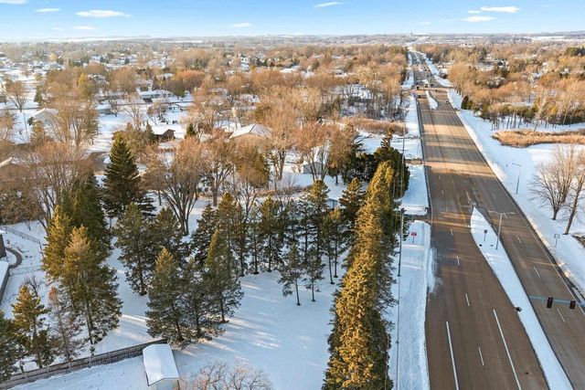 W6515 GREENVILLE DRIVE, Greenville, WI 54942