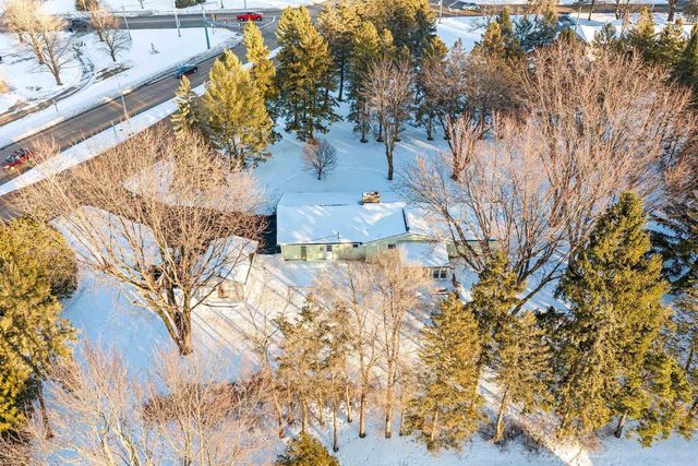 W6515 GREENVILLE DRIVE, Greenville, WI 54942