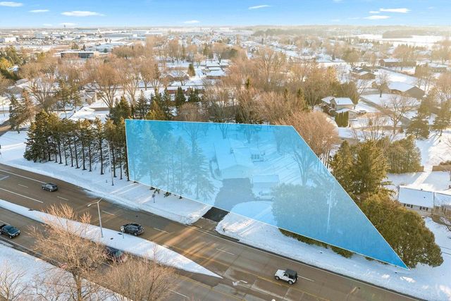 W6515 GREENVILLE DRIVE, Greenville, WI 54942