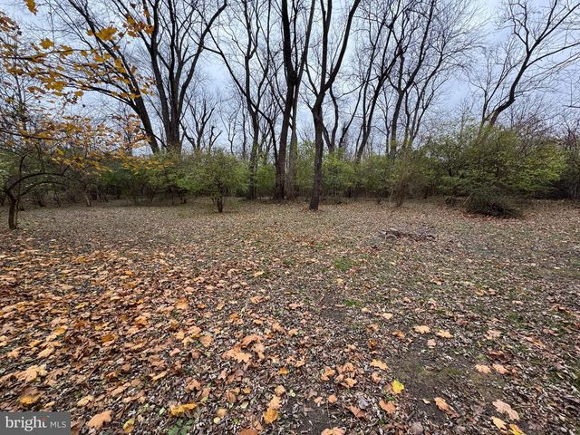 131 N MAIN ST, Douglassville, PA 19518