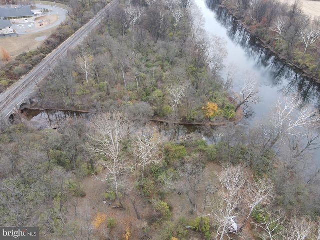 131 N MAIN ST, Douglassville, PA 19518