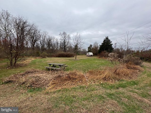 131 N MAIN ST, Douglassville, PA 19518