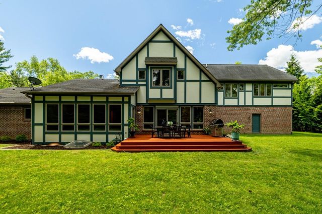 2135 Tuomy Road, Ann Arbor, MI 48104