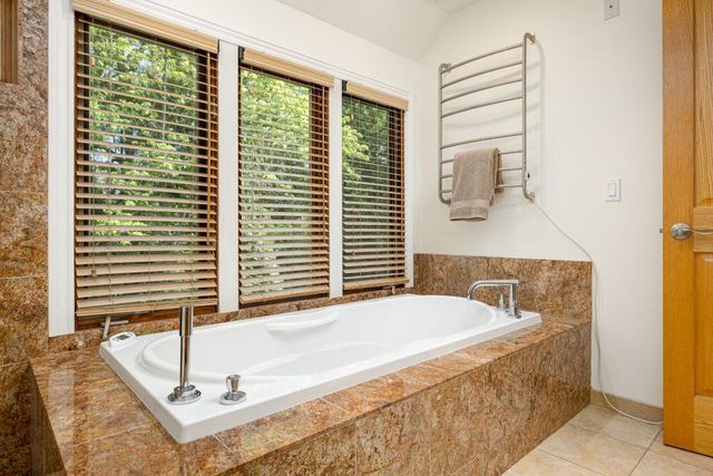 2135 Tuomy Road, Ann Arbor, MI 48104