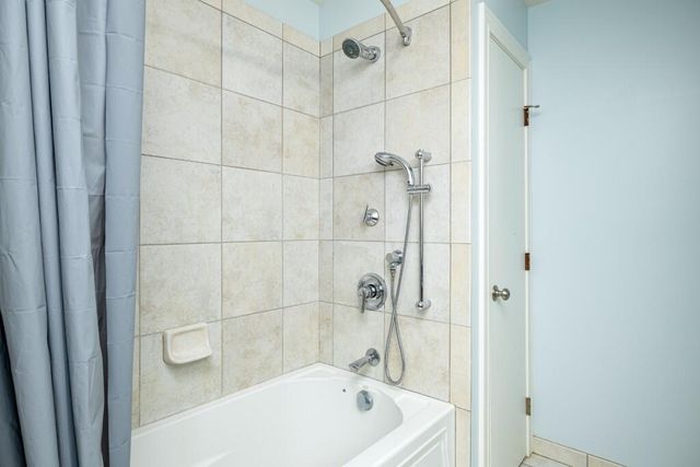 2135 Tuomy Road, Ann Arbor, MI 48104