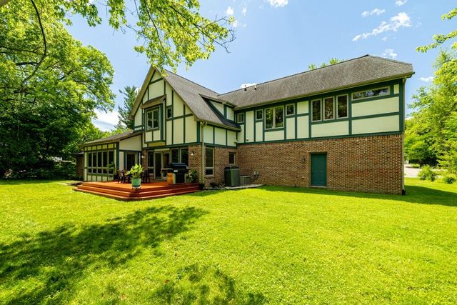 2135 Tuomy Road, Ann Arbor, MI 48104