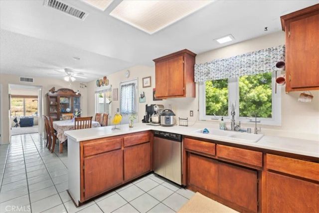 15070 Lancashire, Lake Elsinore, CA 92530