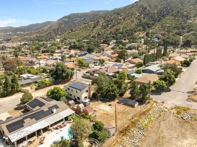 15070 Lancashire, Lake Elsinore, CA 92530