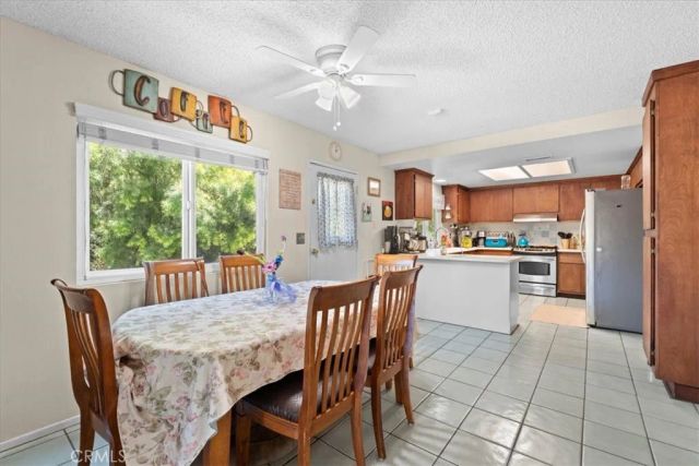 15070 Lancashire, Lake Elsinore, CA 92530