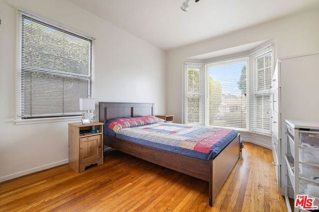 6221 Condon Avenue, Los Angeles, CA 90056