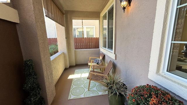 453 Emerson Court, Discovery Bay, CA 94505