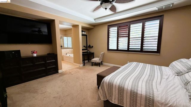 453 Emerson Court, Discovery Bay, CA 94505