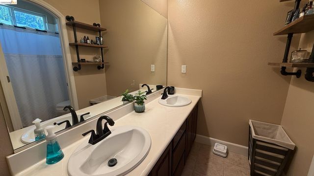453 Emerson Court, Discovery Bay, CA 94505