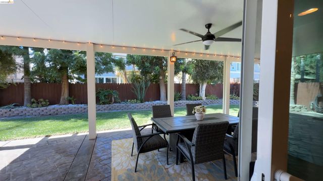 453 Emerson Court, Discovery Bay, CA 94505