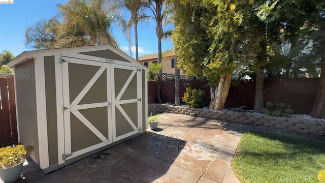 453 Emerson Court, Discovery Bay, CA 94505