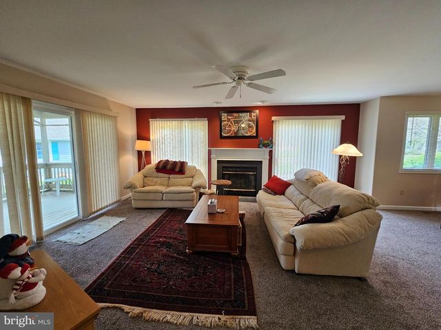 154 LAKESIDE DR, Lewes, DE 19958