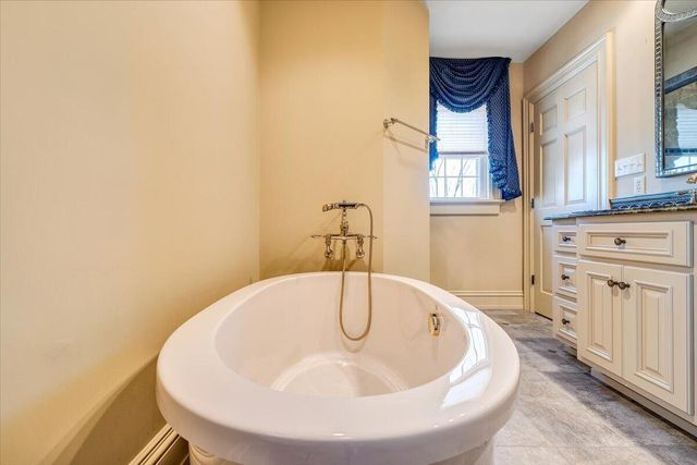 95 Floyd AVE, Rocky Mount, VA 24151
