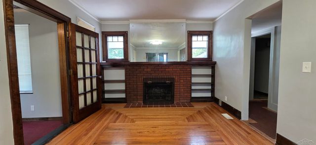 1002 S Michigan Avenue, Saginaw, MI 48602