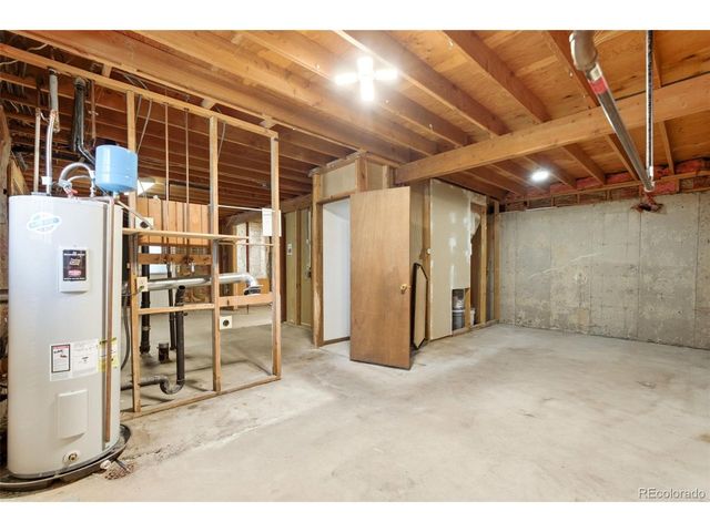 10215 Crystal Dr, Morrison, CO 80465