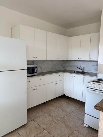 705 NE 3rd Street 2, Hallandale Beach, FL 33009