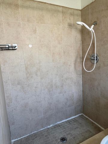 705 NE 3rd Street 2, Hallandale Beach, FL 33009