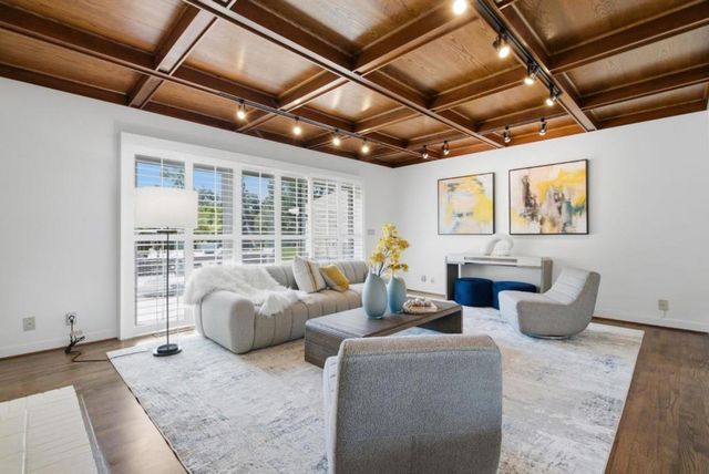 306 Walsh Road, Atherton, CA 94027