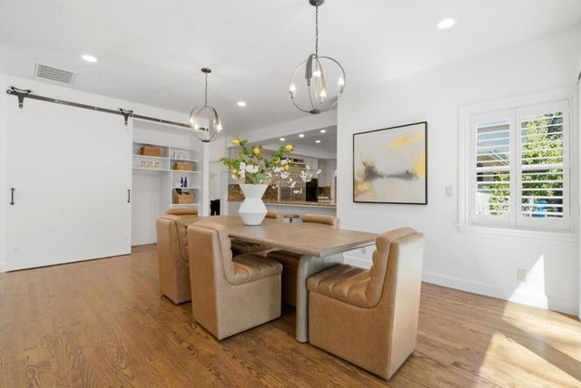 306 Walsh Road, Atherton, CA 94027