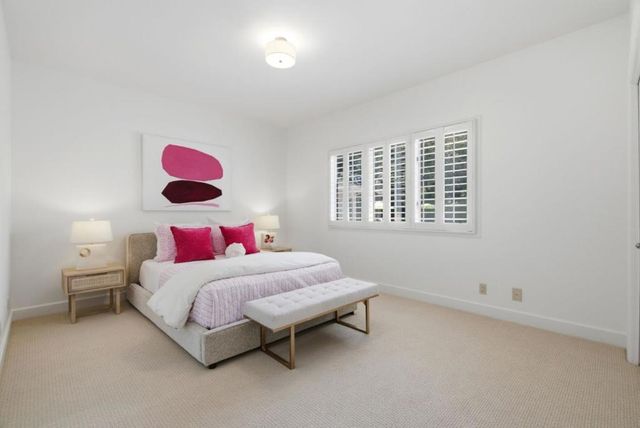 306 Walsh Road, Atherton, CA 94027