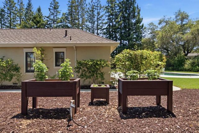 306 Walsh Road, Atherton, CA 94027