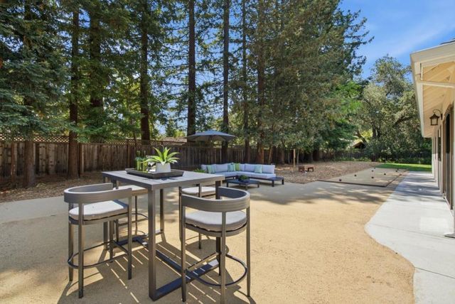 306 Walsh Road, Atherton, CA 94027