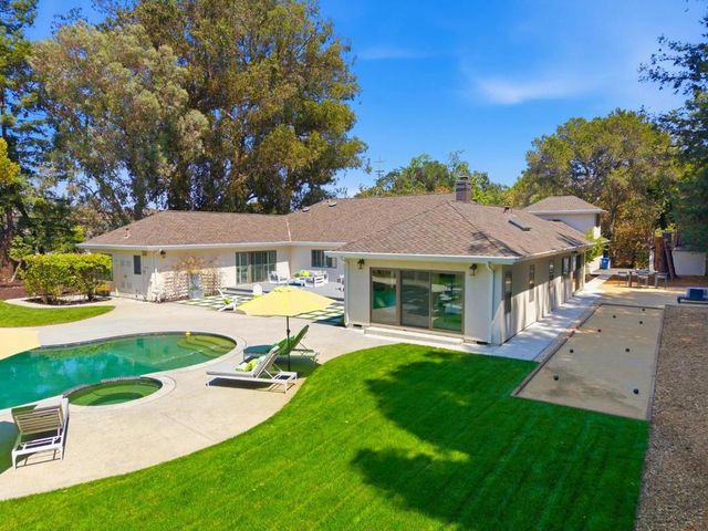 306 Walsh Road, Atherton, CA 94027
