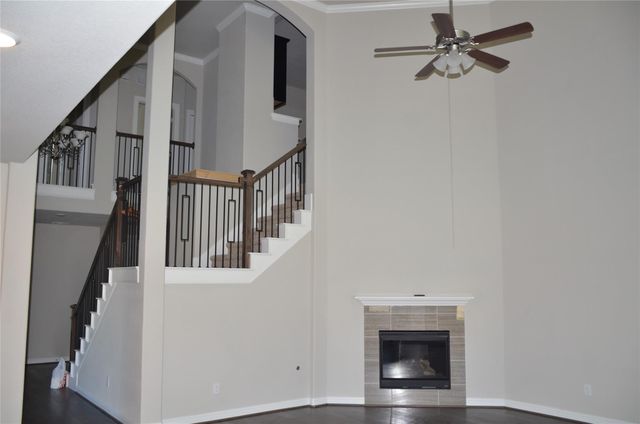 5706 Caper Shores Lane, Sugar Land, TX 77479