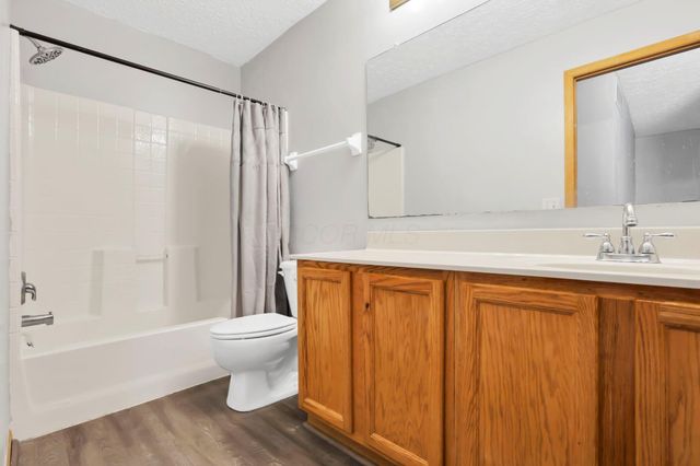 3667 Parker Knoll Lane, Columbus, OH 43219