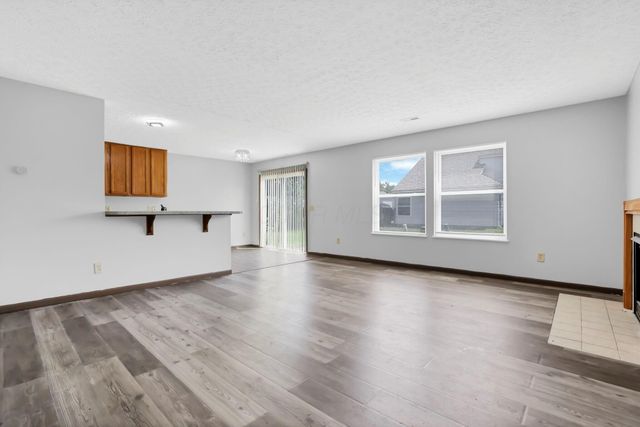 3667 Parker Knoll Lane, Columbus, OH 43219