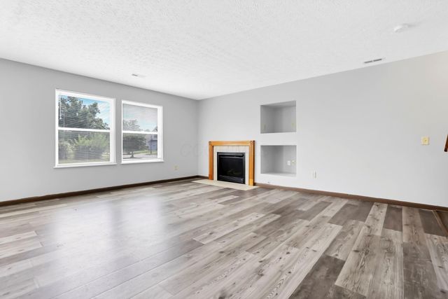 3667 Parker Knoll Lane, Columbus, OH 43219