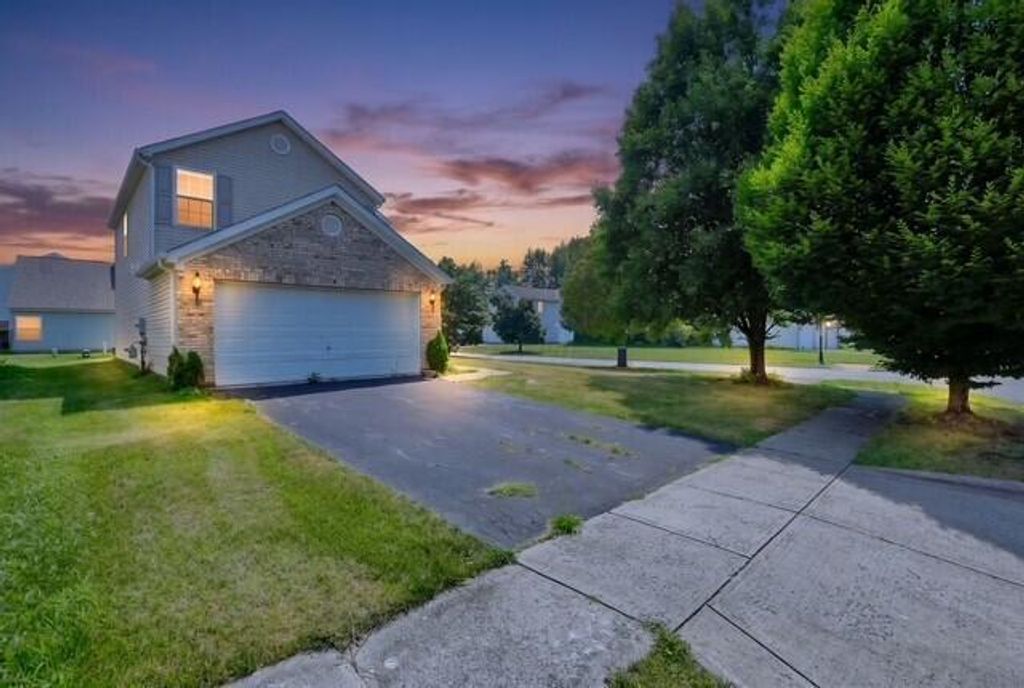 3667 Parker Knoll Lane, Columbus, OH 43219