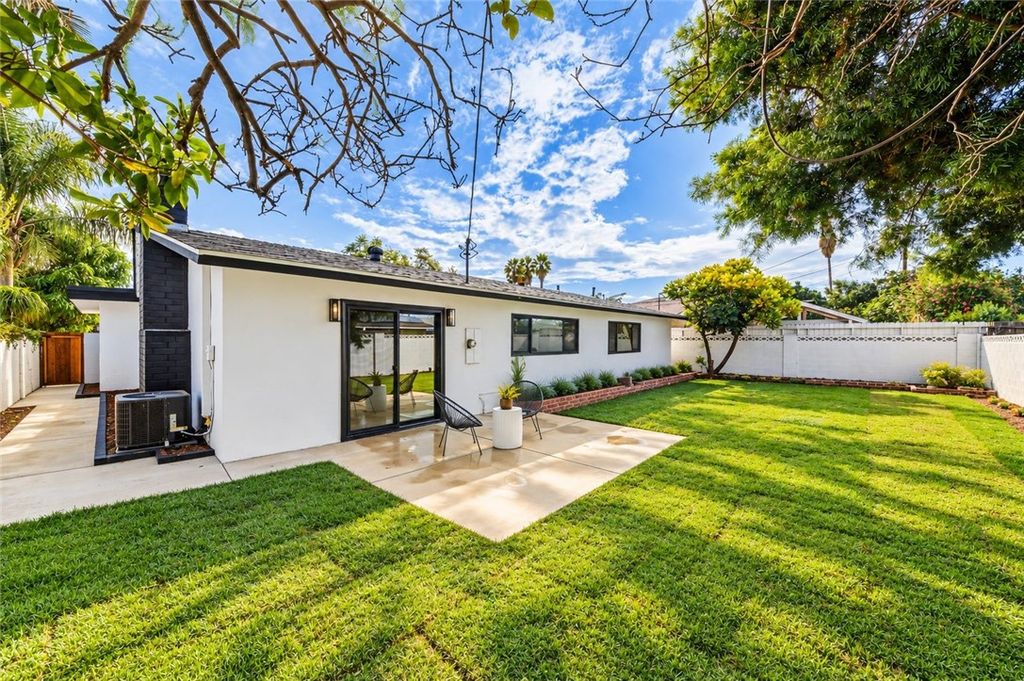 8561 Donald Circle, Huntington Beach, CA 92647 — photo 4